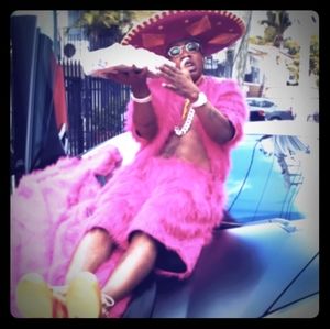 Meet your Posher, Aziz